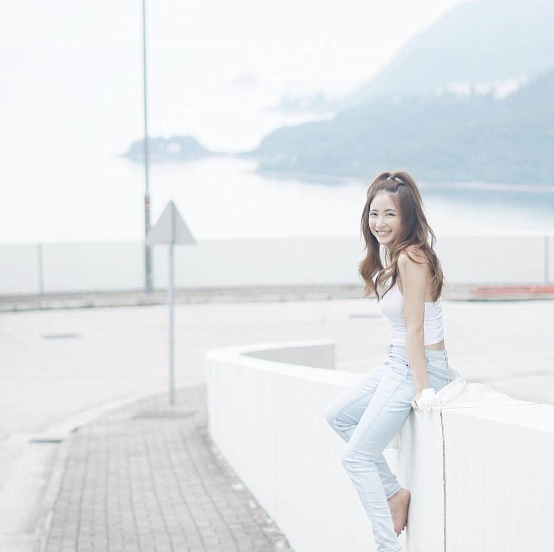 Giann Chanのインスタグラム：「@tracytangg :「我影半身啦 你冇著鞋」 Ok... #HongKong #Weekendvibes」