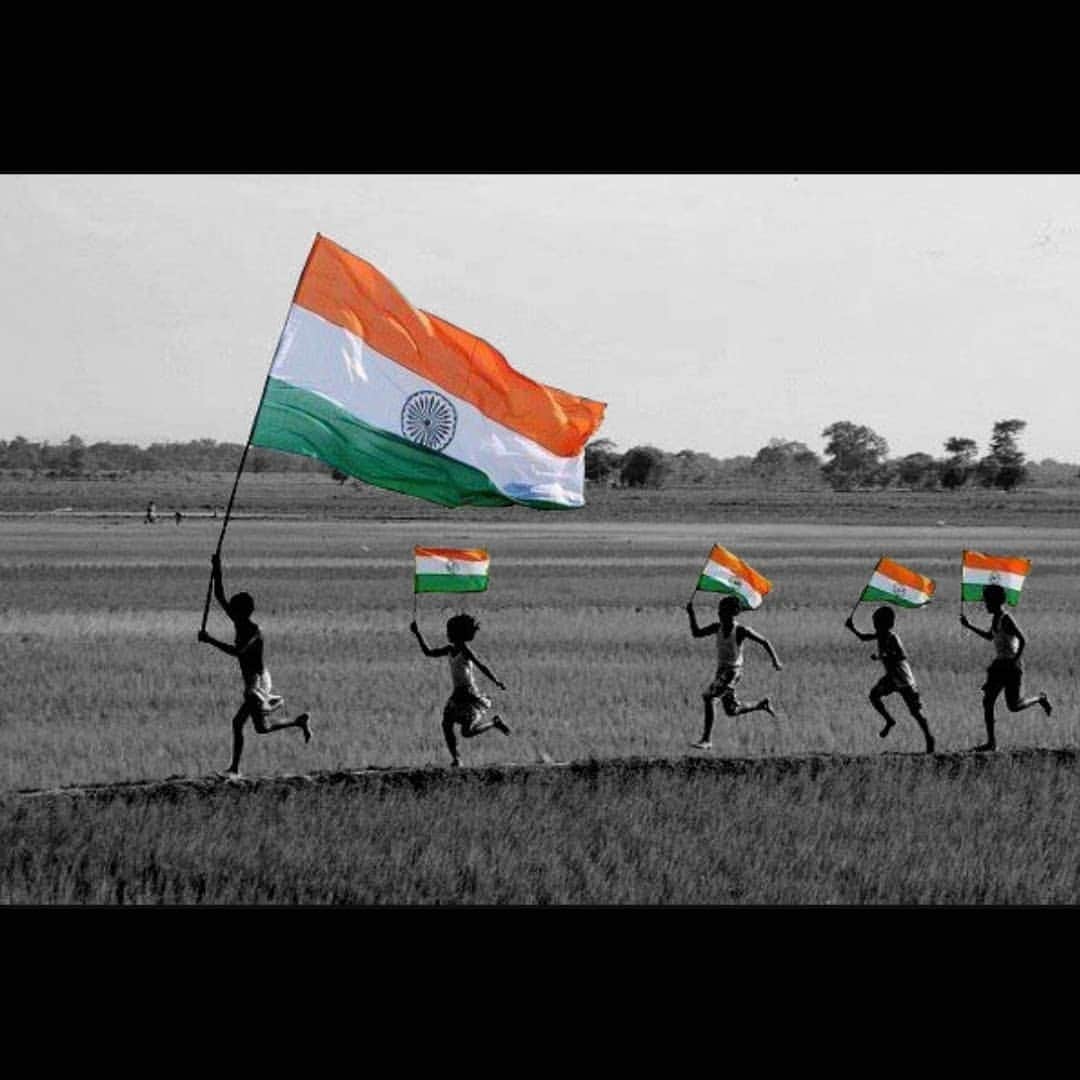 のインスタグラム：「We must start respecting and having faith in our National Flag. That is more than peice of cloth stands for freedom, liberty and marked by blood's of our freedom fighters..!! #respect #proud #moment #soldiers #nation #universal #fly #high #insta #post Do Like_comment_share @lostage」
