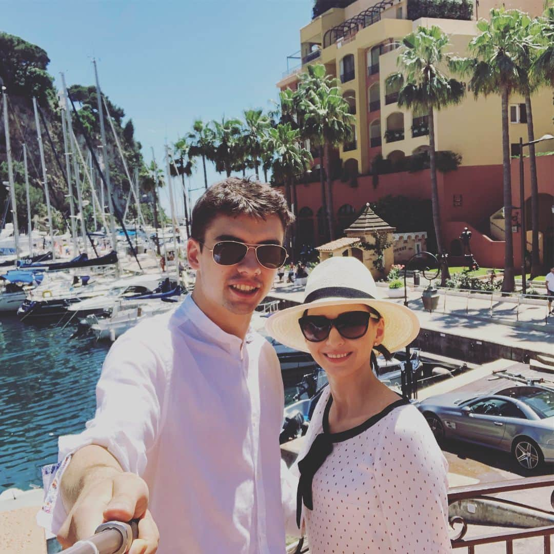 ヤクブ・ディヤスさんのインスタグラム写真 - (ヤクブ・ディヤスInstagram)「Another beautiful day with my ♥️👸 @golotamarta during our holidays😁😎 Today we visit Monte-Carlo and Cannes🤩🚤🛥🌊🌴🌞 Next stop Hyeres👌🍹🏝 #beauty #couple #montecarlo #monaco #cannes #france #holidays #togheter #enjoythemoments」6月15日 6時53分 - jakub_dyjas_tt