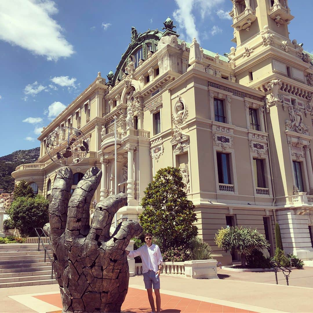 ヤクブ・ディヤスさんのインスタグラム写真 - (ヤクブ・ディヤスInstagram)「Another beautiful day with my ♥️👸 @golotamarta during our holidays😁😎 Today we visit Monte-Carlo and Cannes🤩🚤🛥🌊🌴🌞 Next stop Hyeres👌🍹🏝 #beauty #couple #montecarlo #monaco #cannes #france #holidays #togheter #enjoythemoments」6月15日 6時53分 - jakub_dyjas_tt