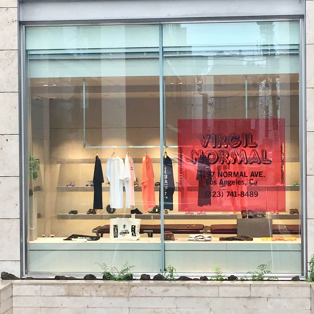 H BEAUTY&YOUTHさんのインスタグラム写真 - (H BEAUTY&YOUTHInstagram)「Just starting＜VIRGIL NORMAL＞installation from today to June 25th. Looking forward to seeing you.  本日よりVIRGIL NORMAL のインスタレーションを開催します。 ぜひお越しください。  #H_beautyandyouth @h_beautyandyouth  #BEAUTYANDYOUTH #Unitedarrows #VIRGILNORMAL」6月15日 13時01分 - h_beautyandyouth