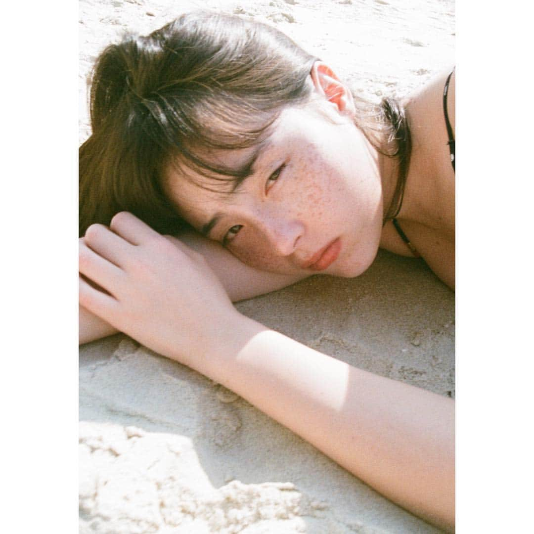 モトーラ世理奈さんのインスタグラム写真 - (モトーラ世理奈Instagram)「「月刊モトーラ世理奈・夏 写真二階堂ふみ」展が福岡パルコにて開催します🦔🦔！ 約100カットの未公開写真が追加され展示します。  7月1日には私も福岡に行きます、、！ ぜひたくさんの方にお会いできたら嬉しいです😊  会期:6/29〜7/16 会場:福岡パルコ 本館5F特設会場 入場料:500円 (ステッカー付き)」6月16日 16時50分 - sereeeenam