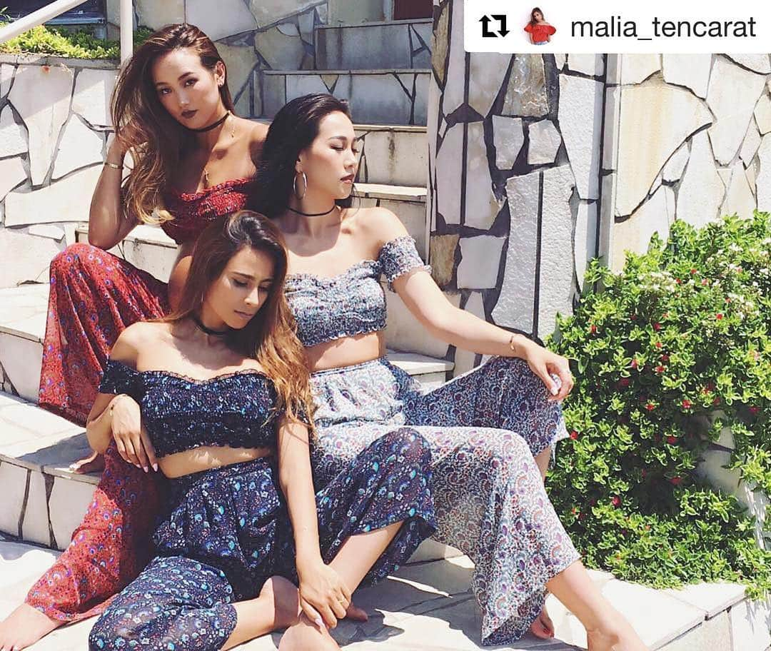 MALIAさんのインスタグラム写真 - (MALIAInstagram)「⠀ ⠀ ⠀ ⠀  この写真は2年前の📸❤️ ❤️2018.6.16❤️ 2nd Anniversary🌹 . 少しずつつ毎年少しずつ認知されて Anela Tokyoのタグを付けてくれる人も 増えてきて、こうしてブレずに＂私達らしさ＂ を提案できている事が何よりも嬉しい❤️ . 2年前は亜弥のお腹に赤ちゃん❤️ 今年はMALIA.のお腹に赤ちゃん❤️ 予定月も同じだから、 お腹の大きさも同じくらい🤰🏼❤️❤️❤️ . この写真はこの先もずっとずっーと リポストしていきたいと想ってる1枚📷❤️ (そして、この↓postは1年前の📝❤️) . #Repost ❤️2017. 6. 16❤ 1st Anniversary🌵 日本だと厳しいかなぁ⁇ これじゃ電車乗れないよね⁇ ちょっと露出し過ぎ⁇ 常に自問自答の繰り返し。 それでも社内検討会では "わたし達らしさ"を貫く事だけを 常に集中してきた1年だった。 大変な事の方が多かったけれど、 常に同じ方向を向いて頑張ってきたから、 こぉ少しずつ、ちょっとずつ、 『AnelaTokyo』の認知が 上がってきたんだと思ってます。 AnelaTokyoどタイプ❤️ って言ってくれる強め女子の お客様に認めてもらえて本当に 嬉しいです🙏🏼❤❤❤ Thanks to #AnelasAngels ❤️ . これからも”媚びないオンナ”の 強め女子に支持されるブランドでありたいな。 と思っています。❤ . #AnelaTokyo1周年❤ #想い出は書き切れないほど #濃い1年 #でも #あっとゆうまの #1年でした #AnelaTokyo #媚びないオンナ #強め女子 #メイクも強め でも #Angelsgals #心は優しいよ #みんな面白いよ #これからも #よろしくどーぞ🙌🏽❤❤❤」6月16日 15時37分 - maliarehman