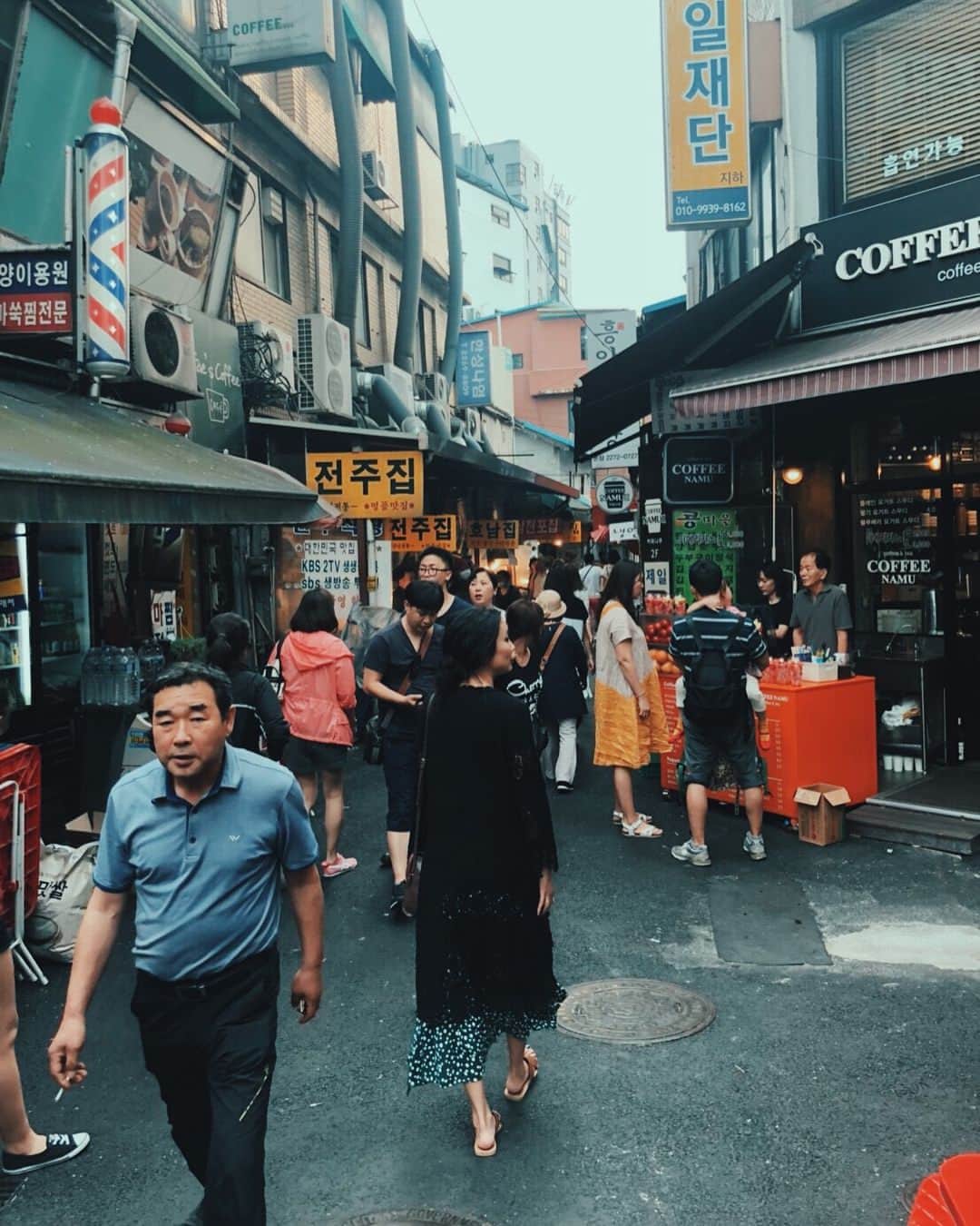 吉田愛璃のインスタグラム：「あっという間すぎた韓国🇰🇷 ここのタッカンマリが美味しすぎた🤦🏻‍♀️ そして @keiko.423 との写真が一枚もない件🤦🏻‍♀️笑 嘘でしょ🤯笑 信じられない🤪」