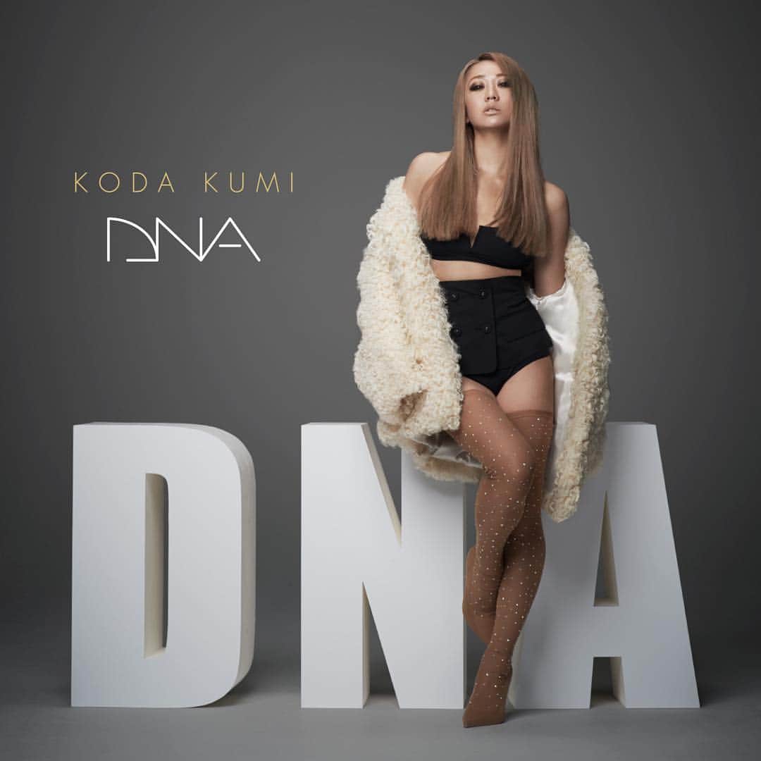 倖田來未さんのインスタグラム写真 - (倖田來未Instagram)「New Album「DNA」08.22.release!! #DNA  #0822 #new #release  #FC限定盤 #kodakumi」6月17日 20時47分 - kodakumi_official