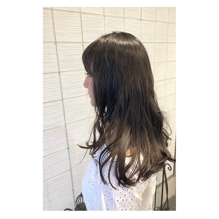 鈴木陽菜さんのインスタグラム写真 - (鈴木陽菜Instagram)「・ @le_charme5172 さんにて髪をカットして頂きました💇‍♀️ ・ ありがとうございました❤︎」6月17日 18時19分 - hina__suzuki