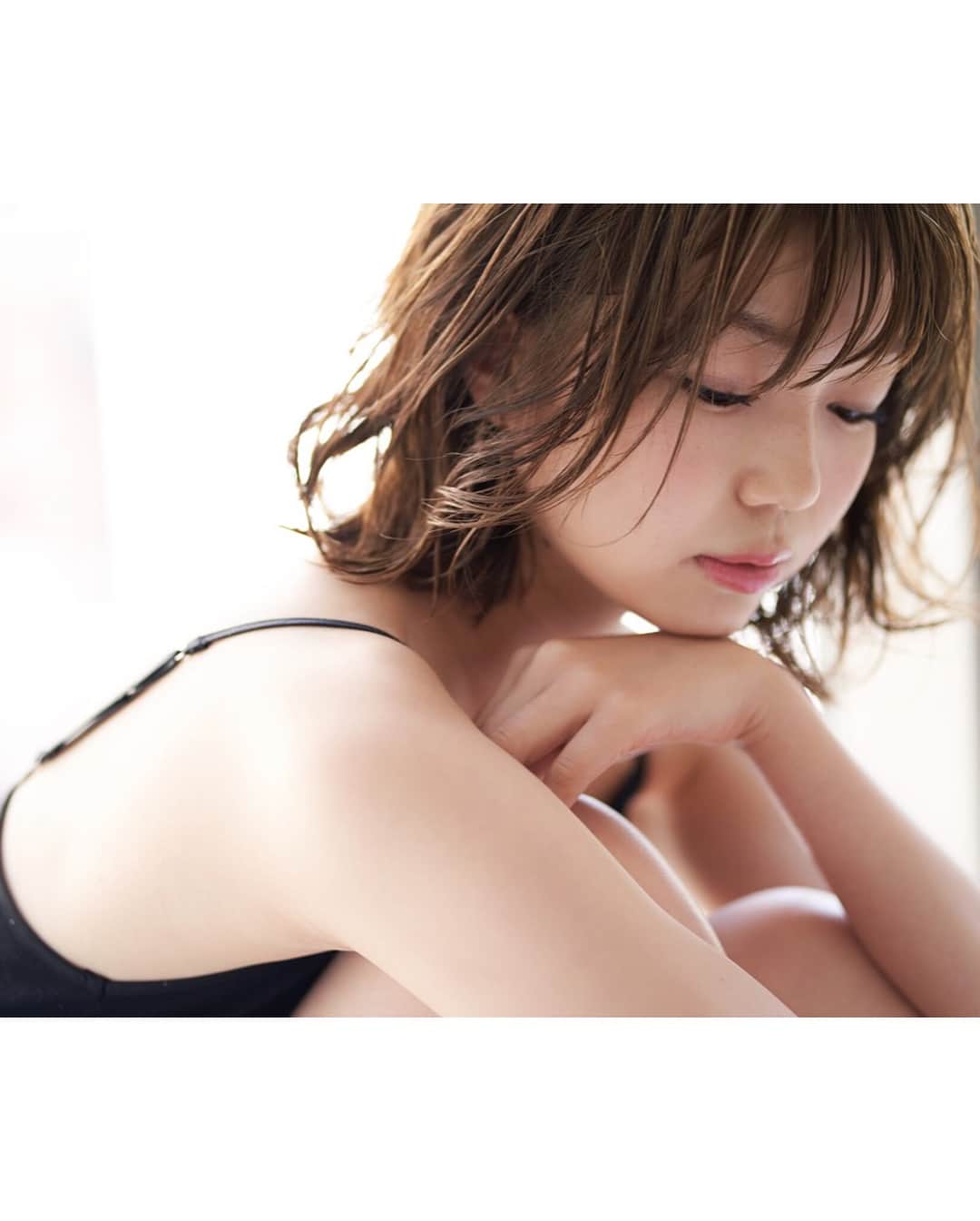 美舞さんのインスタグラム写真 - (美舞Instagram)「★ . 何億年かぶりの作品撮り 📸 初めましての自分です。 初めましての美舞ではないですか？ こんな私も居たようです 。 . 一枚一枚あげるのうざいだろうから まとめてあげるね 🤭⭐️笑 ぜんぶ見てね 👀 👀 #fukuoka #japan #summer #ん #初めまして #new」6月17日 18時23分 - mibuki__.39