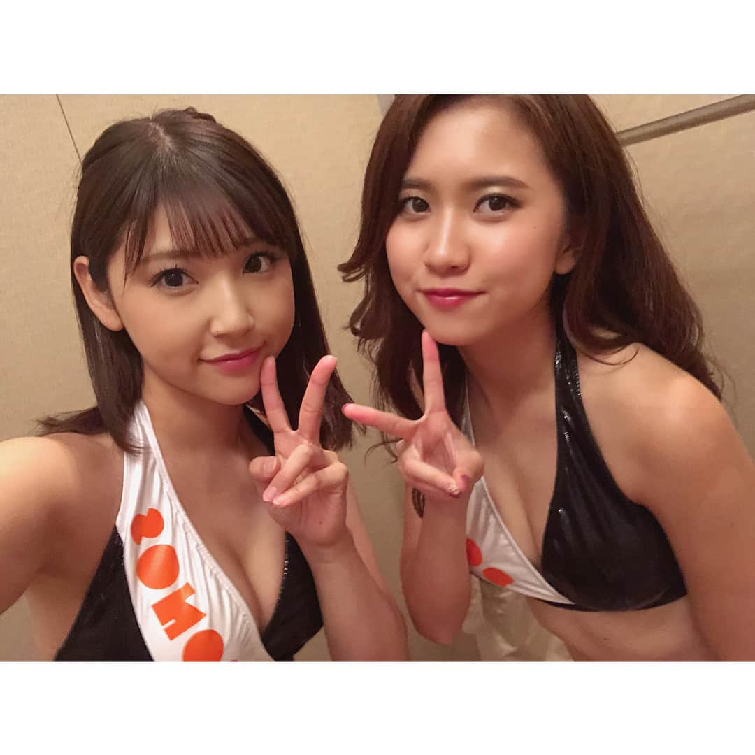 森脇亜紗紀さんのインスタグラム写真 - (森脇亜紗紀Instagram)「#RISE125 🥊✨ 今日は、幕張メッセで開催された #RISE125 のラウンドガールを 務めさせて頂きました🏆✨ 初のラウンドガール、そして 初めて会場で #RISE125 を 拝見させて頂きました！！🙏🏻✨ ・ とにかく物凄い迫力と会場の熱気、 お客さんとの一体感は本当に 圧巻でとっても感動しました！✨✨ ・ ・ 昨日、今日とご来場下さった皆さん 配信でご覧下さった皆さん、 ありがとうございました！😊✨ 客席からも沢山の方が手を振って下さり とっても嬉しかったです(*^^*)💓 #RISE125#幕張メッセ#ラウンドガール #感動#ありがとうございました ♡」6月17日 23時12分 - asaki516