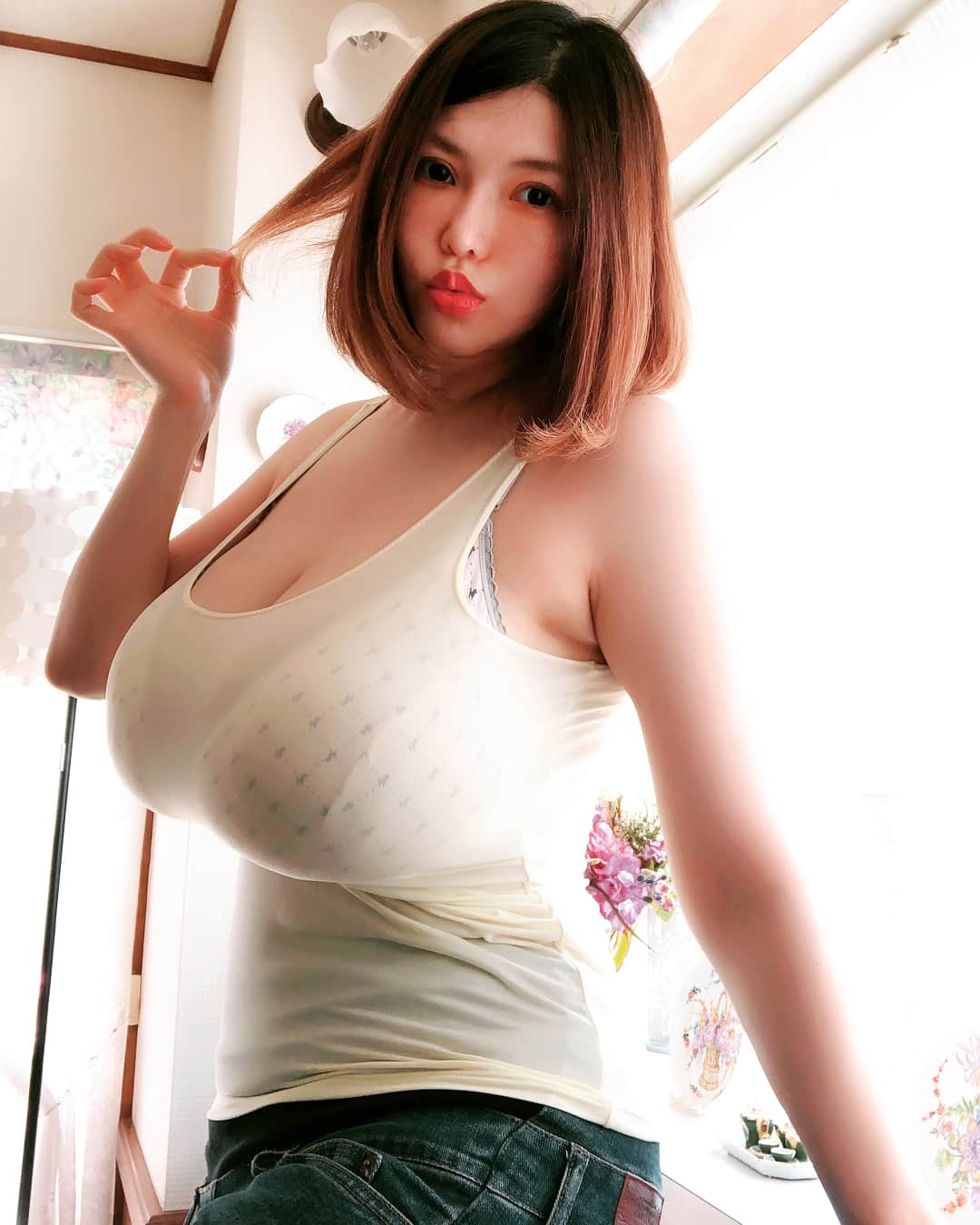 沖田杏梨さんのインスタグラム写真 - (沖田杏梨Instagram)「🤰🏻🤱🏻🙋🏻‍♀️ * #anriokita #selfportrait #afterbirth #bodymake #boobs #tits #waist  for more https://onlyfans.com/anriokita_real」6月19日 11時50分 - anri_okita