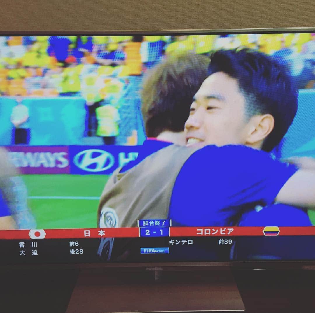 東浩史さんのインスタグラム写真 - (東浩史Instagram)「👍👍👍 #sk10 #ナイスゴール」6月19日 23時32分 - h.azuma_10