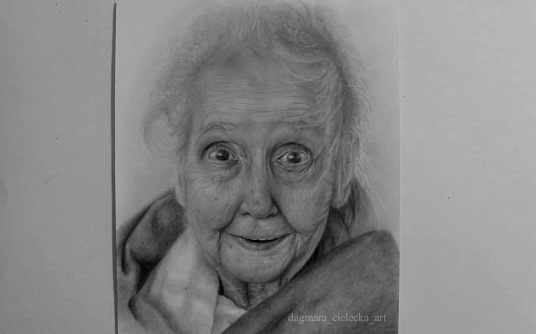 Grandma Bettyのインスタグラム：「The artist who drew this of @grandmabetty33 was hacked and they deleted her account....her drawings and paintings ALWAYS made grandma smile....PLEASE FOLLOW HER NEW ACCOUNT ❤ @dagmaracielecka @dagmaracielecka @dagmaracielecka @dagmaracielecka  @dagmaracielecka」