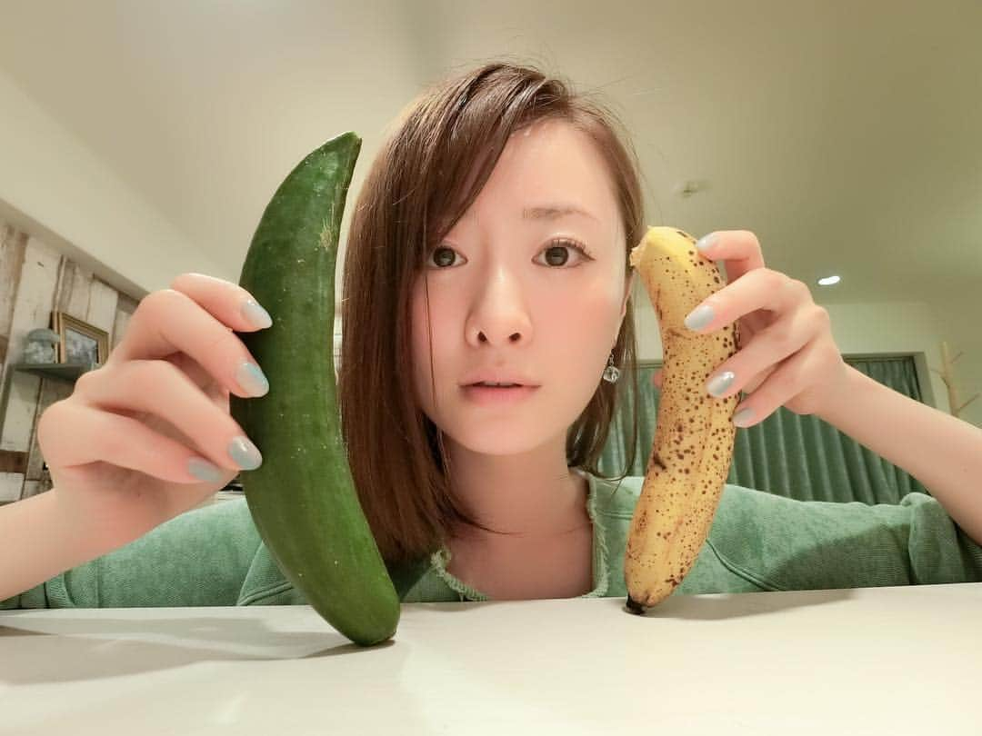 松本まりかさんのインスタグラム写真 - (松本まりかInstagram)「割と、ごんぶと🥒胡瓜  #さすが #自然栽培」6月20日 1時45分 - marika_matsumoto