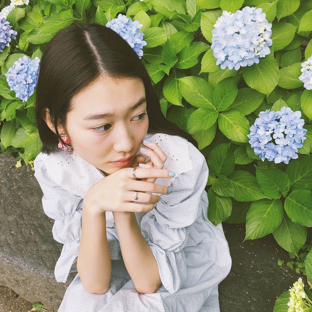 岡本夏美さんのインスタグラム写真 - (岡本夏美Instagram)「梅雨だね。🌂」6月20日 11時44分 - okamoto_natsumi