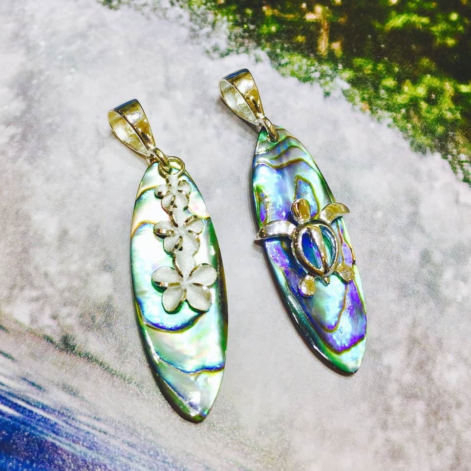 ハワイアンジュエリーのWailea（ワイレア）のグルメインスタ