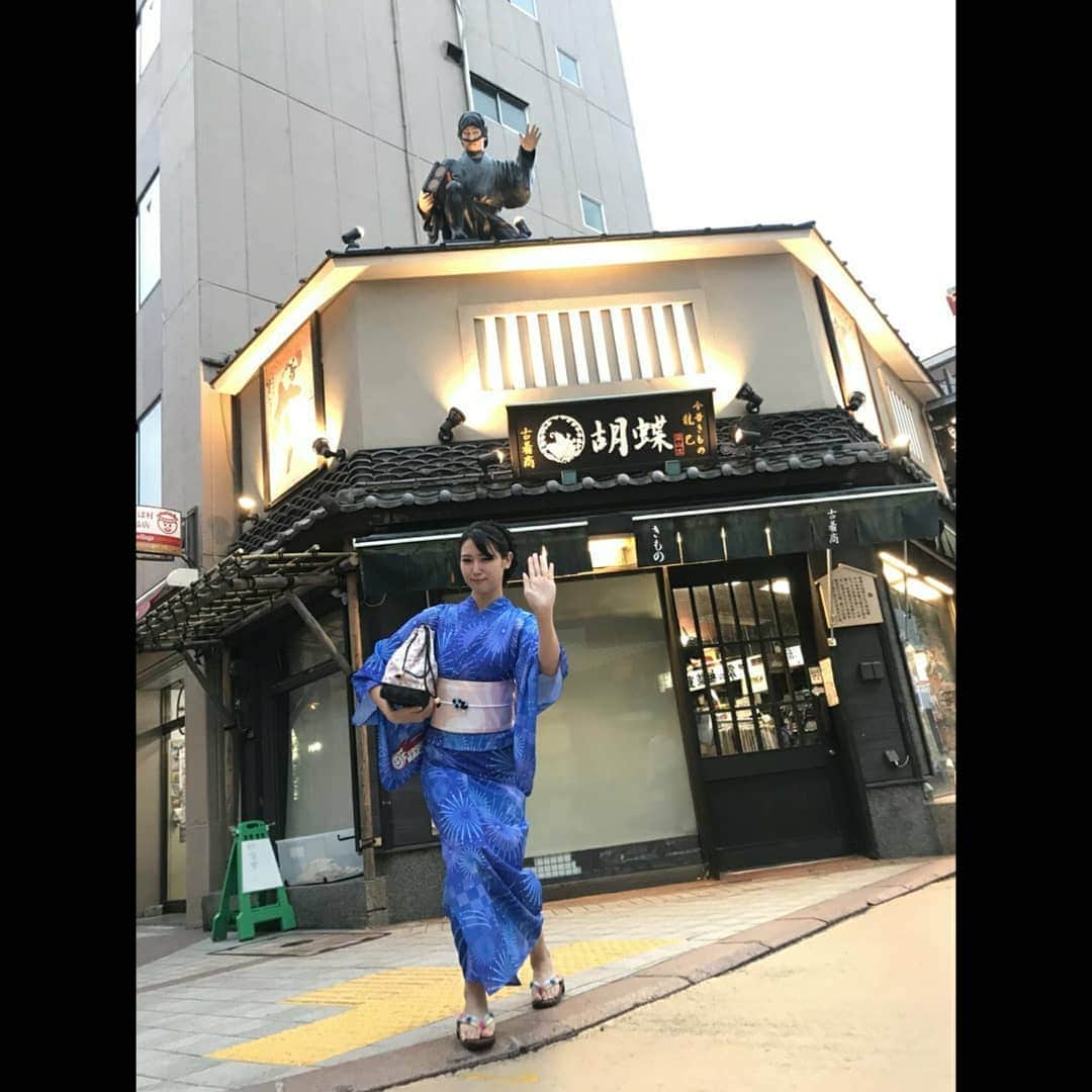 荒井つかささんのインスタグラム写真 - (荒井つかさInstagram)「GSRの浴衣たくさんのご予約ありがとうございます！ みんなで着れるの楽しみだね💫💫 . . . #fightgsr #gsr10h #gsr #goodsmilecompany #yukata #japanesegirl #鈴鹿10h」6月20日 22時22分 - 22tuttu_