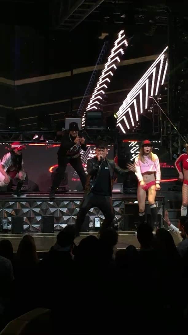 FATKINGのインスタグラム：「Beatbox x Dance Showcase. (FULL VERSION)」