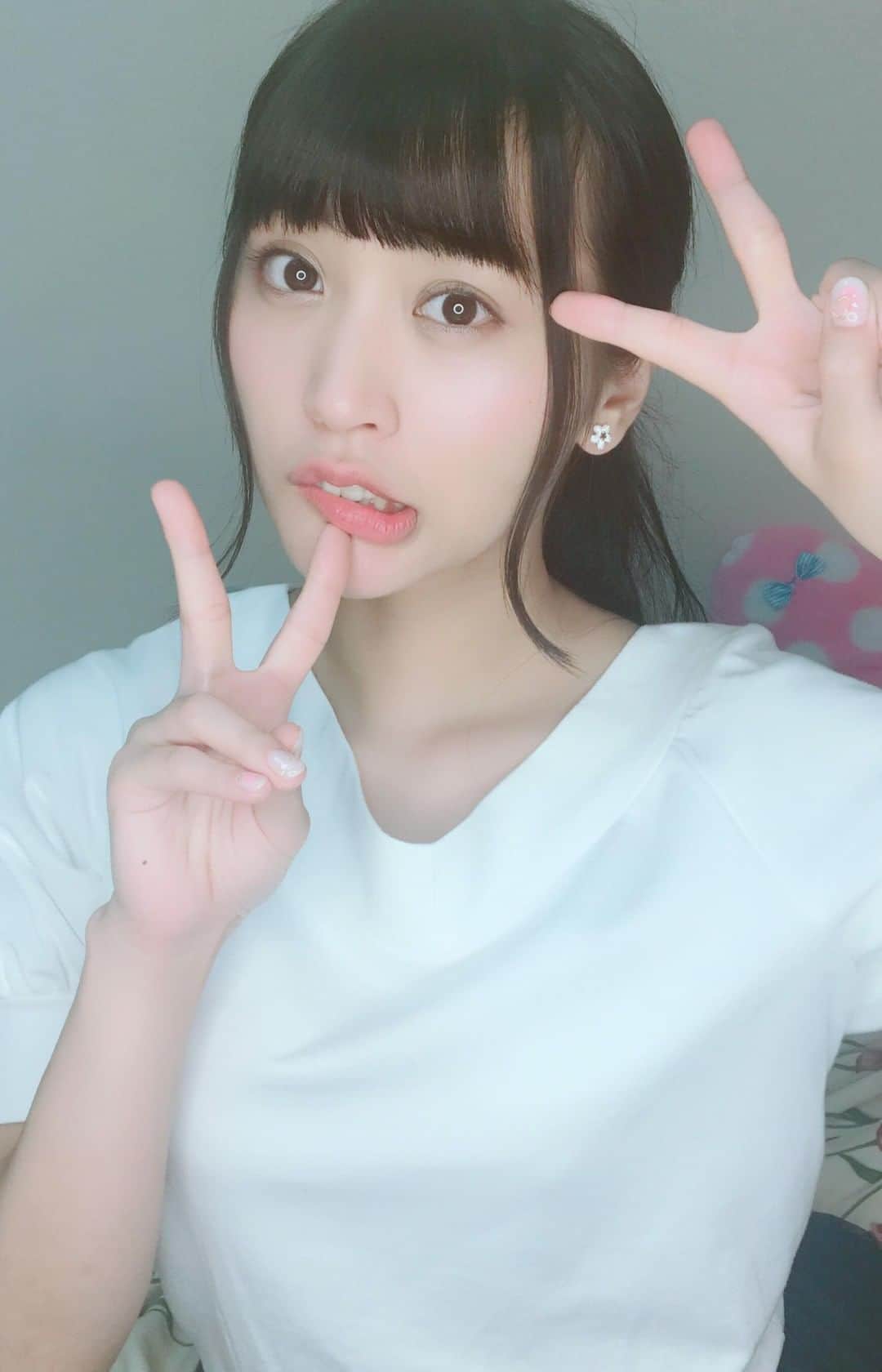 根岸愛のインスタグラム：「IGTV始めましたよー！ YouTubeと違う形でやっていきたいな！ なんか、こういう動画みたいってあったら 要望も受け付けてみちゃうぜー！」