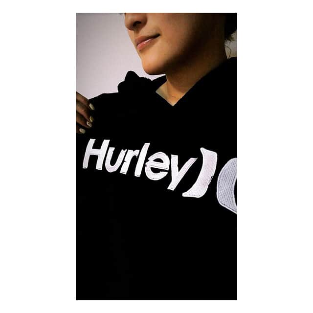 RENA（久保田玲奈）さんのインスタグラム写真 - (RENA（久保田玲奈）Instagram)「‪今日はNIKEの関連グループであるサーフブランド【Hurley】の展示会にお邪魔させていただきました❤️‬ ‪サーフィンを始めて水着やラッシュガードなど揃えようと思っていたので、まさにすごいタイミングでサポートをしていただけるようになり感謝感謝です😭‬ ‪ 試合終わったらサーフィンしまくる🏄‍♀️❤️‬ #nike #hurley」6月22日 0時43分 - sb_rena