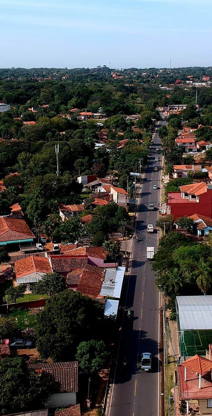 オラシオ・カルテスのインスタグラム：「Una emblemática obra postergada por años, que además de agilizar el tránsito de acceso a la Capital representa una solución pluvial con la construcción de 25km de alcantarillado. ¡Entregamos obras que mejoran la calidad de vida! #HechosNoPalabras」