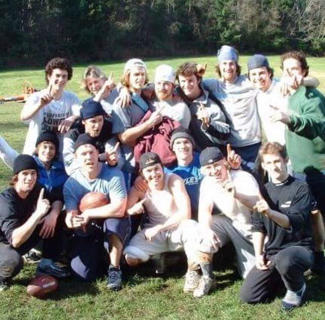 エディ・ケイヒルのインスタグラム：「Together we made a #Miracle  #nostalgia #blessed」