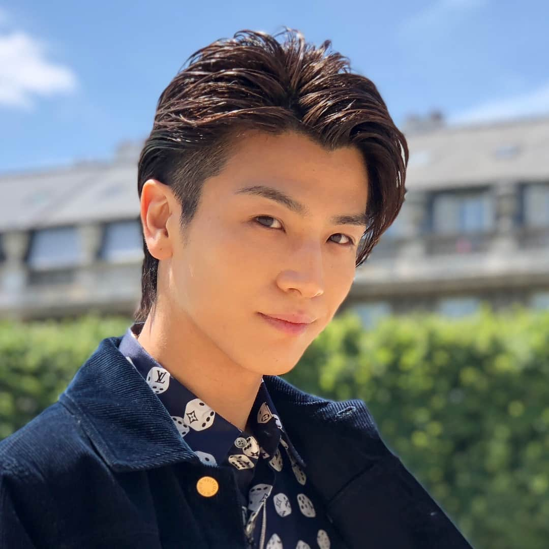 岩田剛典さんのインスタグラム写真 - (岩田剛典Instagram)「#LVMenSS19 #LouisVuitton #PFW」6月22日 15時28分 - takanori_iwata_official