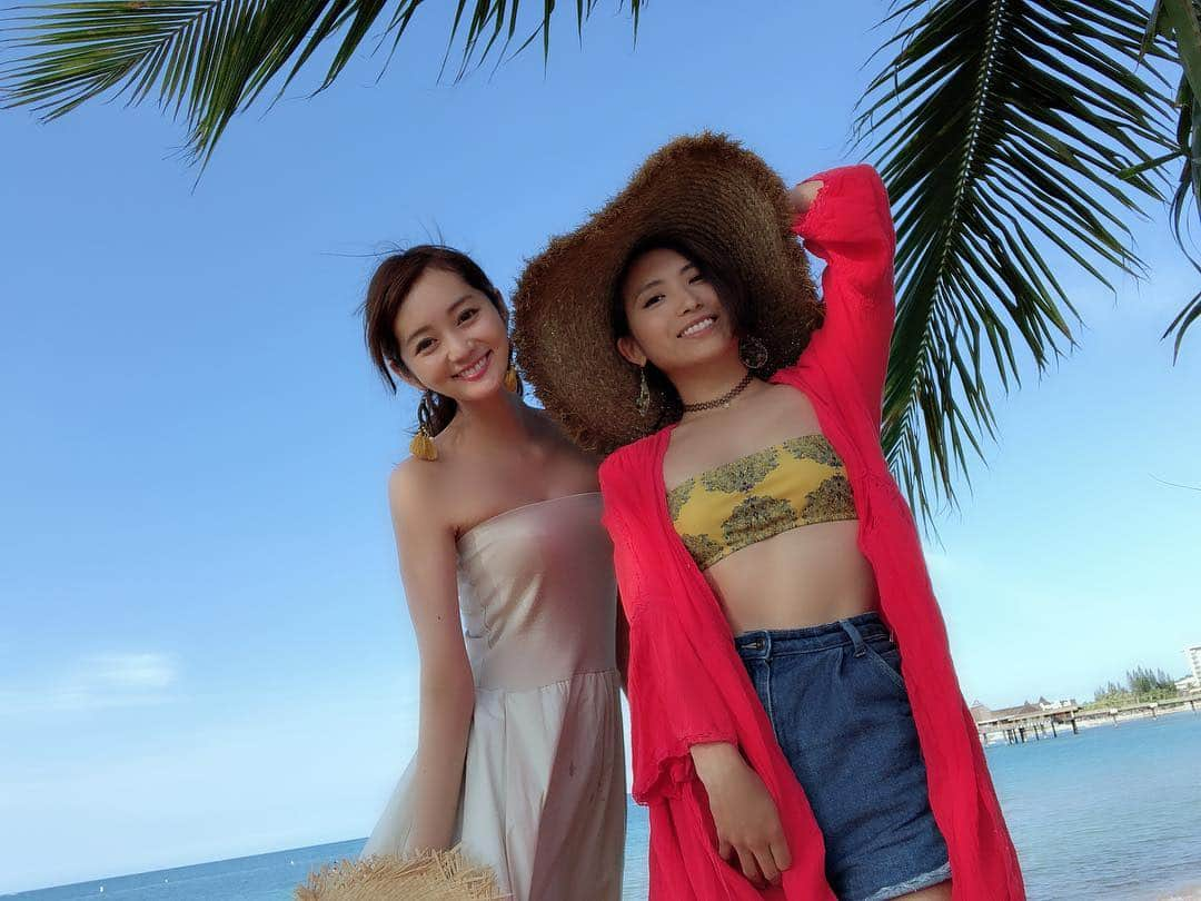 上条百里奈さんのインスタグラム写真 - (上条百里奈Instagram)「New Caledonia👙🐠 ・ あー楽しかった♡ ・ ニューカレドニアのシニア達は 「ペタンク」がメジャーな遊びみたい🎱 さすがフランス🇫🇷👏 ・ #介護 #介護福祉士 #caregiver #trip #ニューカレドニア #newcaledonia #ヌメア #numea #sea #resort #scubadiving #holiday #beach #rosebud #zara #dior #shiseido #ペタンク #シニア  #夢にね #施設のおばあちゃんばっかり #でてくる #なんで #うれしい」6月22日 16時02分 - yurina_kamijo