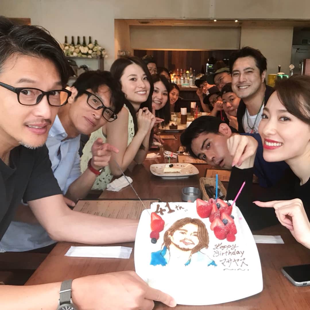 留奥麻依子のグルメインスタ