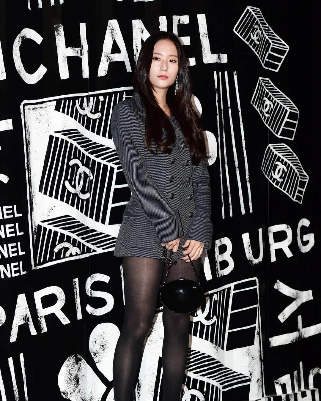 ジェシカさんのインスタグラム写真 - (ジェシカInstagram)「#Krystal Chanel pop-up event」6月23日 2時01分 - jungsisonly