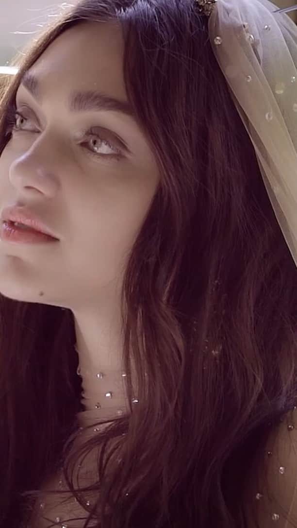 Zhenya Katavaのインスタグラム：「Couture wedding collection (Campaign)」
