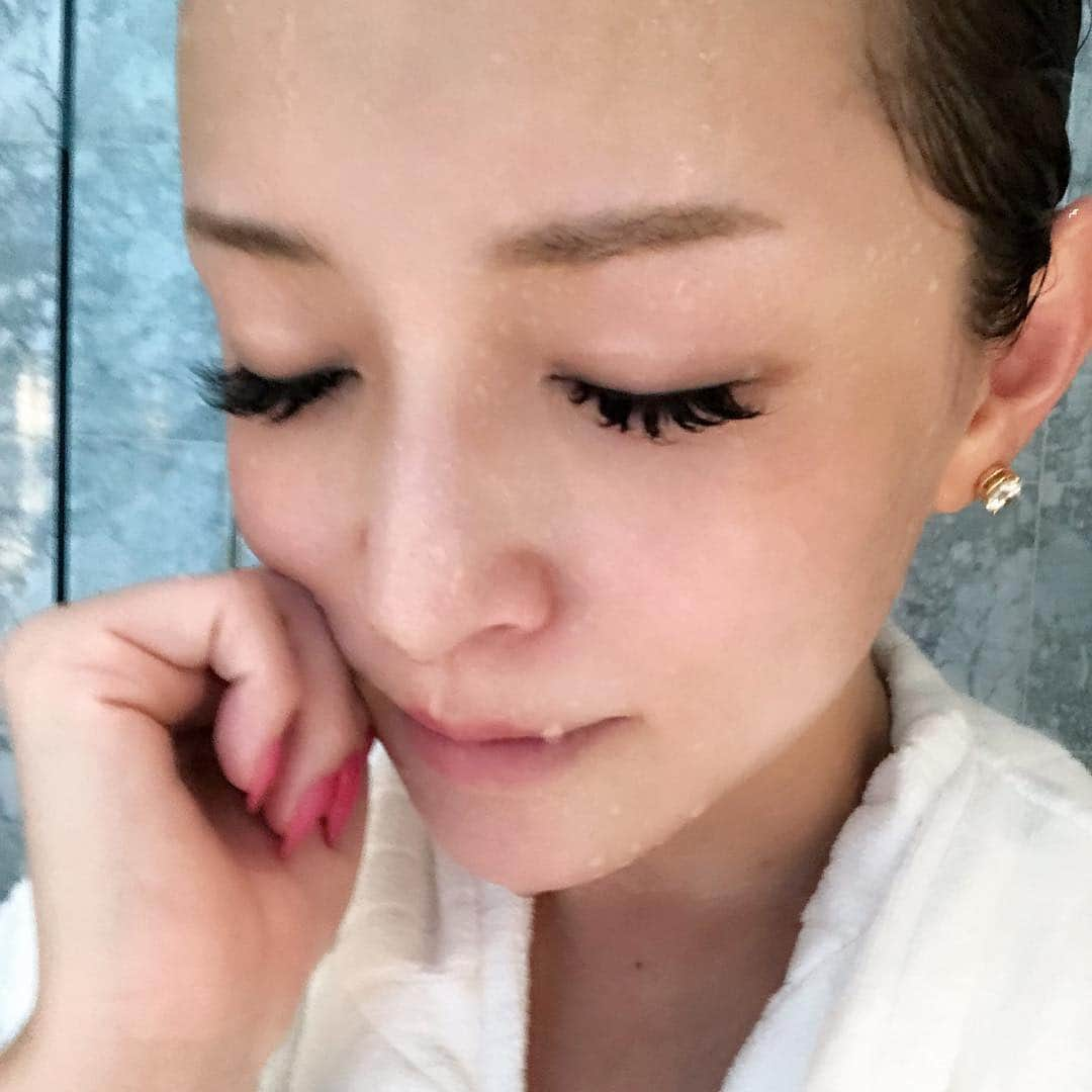 浜崎あゆみさんのインスタグラム写真 - (浜崎あゆみInstagram)「朝トレ終了‼️ ・ 仙台では初めてのPOWER of MUSICとなります。7年前のパワミュのぶんと共に、最後までがっちり届けまくります💪✨ ・ ネイルはTAピンクにしました😌 ・ #仙台 #POM20112018」6月23日 14時02分 - a.you