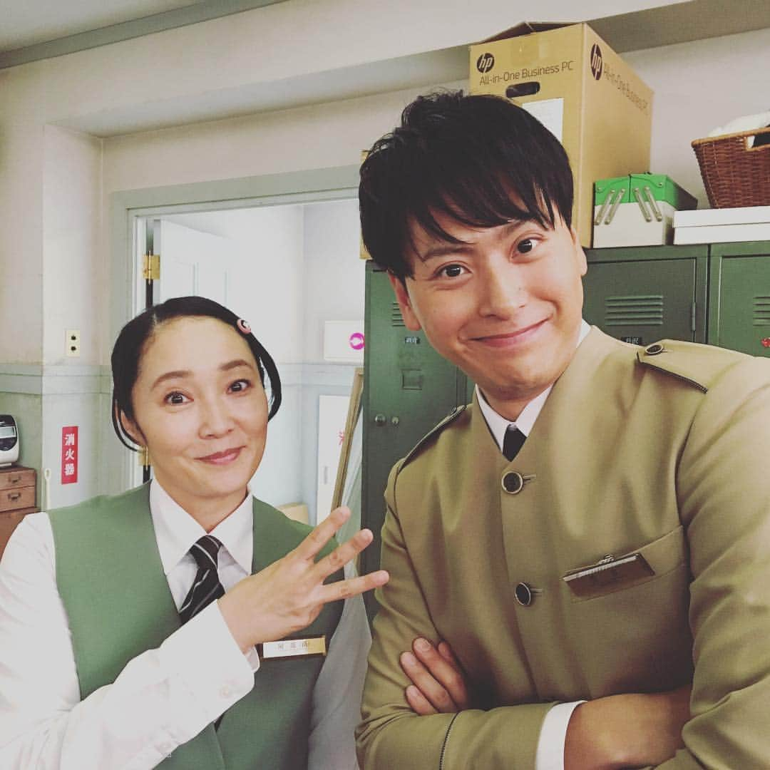 日本テレビ「崖っぷちホテル！」さんのインスタグラム写真 - (日本テレビ「崖っぷちホテル！」Instagram)「はい。30点💮 #はい。 #長吉 #やきもちぃ〜 #（笑） #西尾まり #山下健二郎 #崖っぷちホテル #崖ホテ #本日のお客様は #宇海直哉様」6月23日 19時59分 - gakehote_ntv