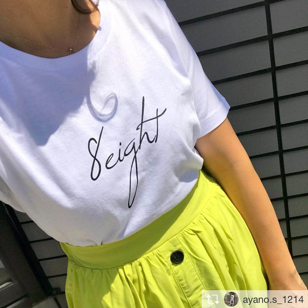 セレクトショップ8eightのインスタグラム：「Repost from @ayano.s_1214 @TopRankRepost . 今日のコーデ◡̈ * @select_shop_8eight のオリジナルTシャツ♡ * ユニセックスの商品で、ゆったり着たくてMサイズにしました♪ * カラーも豊富で、どれも可愛かった♡♡ * * #ロゴt #オリジナルTシャツ #セレクトショップ8eight * #ママコーデ#今日のコーデ#coordinate#大人カジュアル#シンプルコーデ#プチプラコーデ#ponte_fashion#locari#ootd_kob#スナップミー#hotmamatown#mineby3mootd#4yuuu#mamagirl#saita#R_fashion#chao_app#ロングスカート#myu#楽天お買い物部#converse#スタッズバッグ#donoban . . . . Photo by @ayano.s_1214さん」