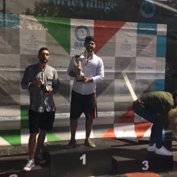 ダニロ・カタルディのインスタグラム：「Saturday race...🥇 @ale_acquaviva 🥈 @danilocat8 🥉 @locamanuel73 🏎🏆」