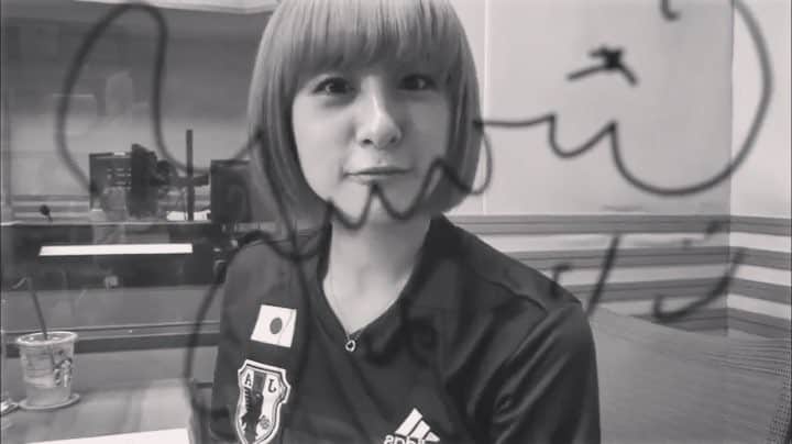 吉田有里のインスタグラム：「ROCKだぜ。 #ag_5stars #agqr」
