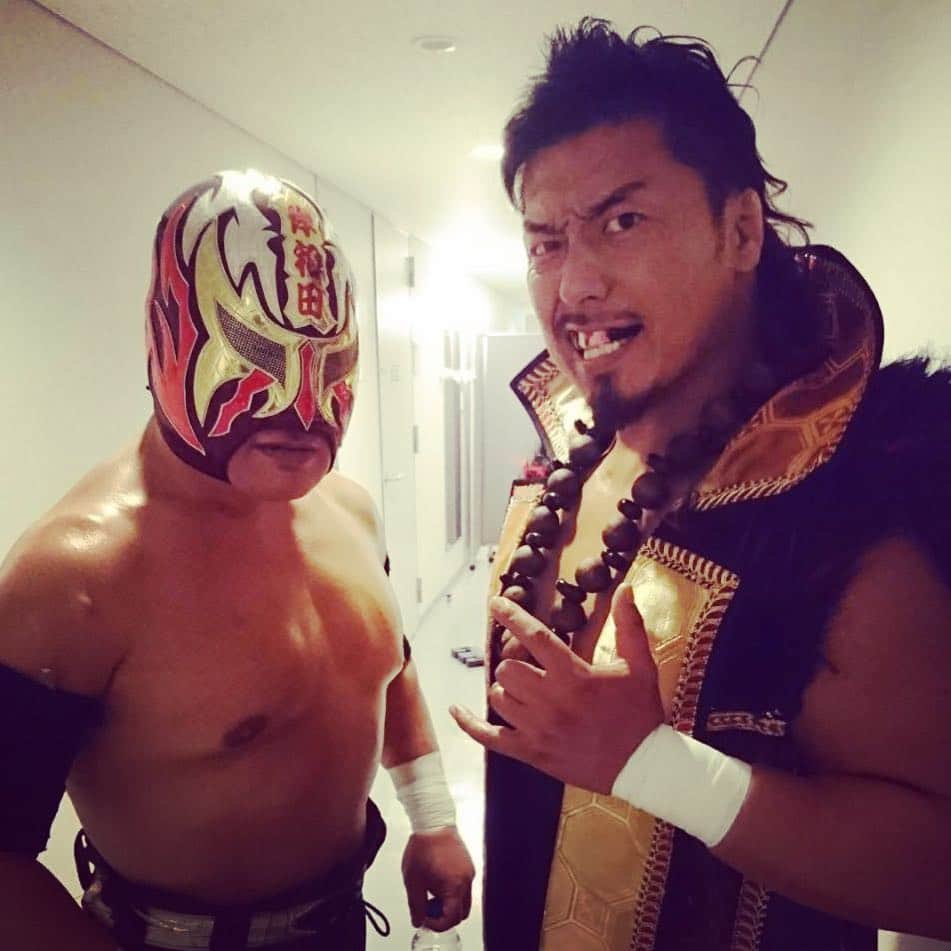 鷹木信悟のグルメインスタ