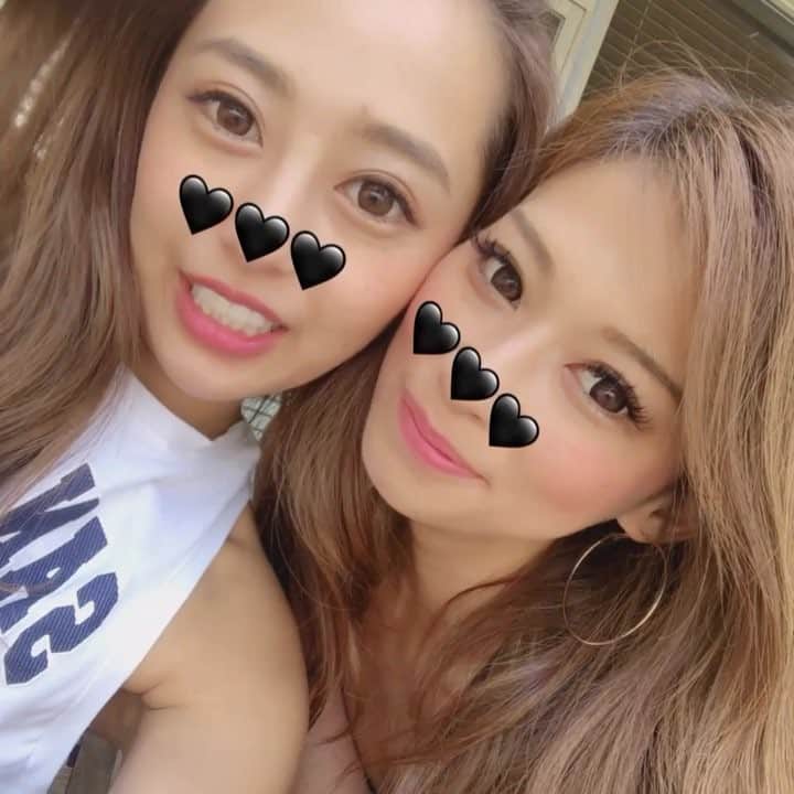 長谷川唯のインスタグラム：「・ ・ shooting day📸💛 @yukinoko1111 ちゃんと一緒だよ😘 ・ ・ #shooting #girl #me #friends #love #happy #instagood」