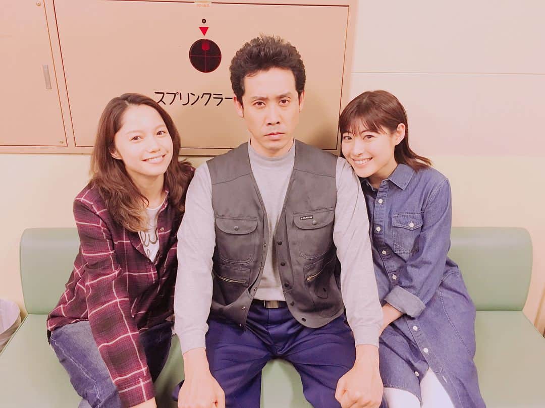 瀧本美織のインスタグラム：「家族っていいなぁ✨ #ドラマ#あにいもうと#大泉洋 さん #宮崎あおい さん #波乃久里子 さん #お兄ちゃん#お姉ちゃん#お母ちゃん#家族」