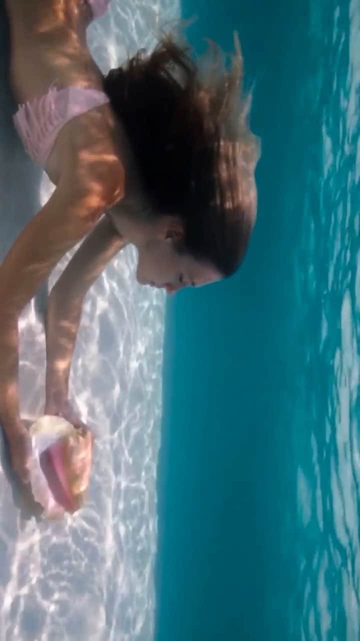 サシャ・カリスのインスタグラム：「My Home」
