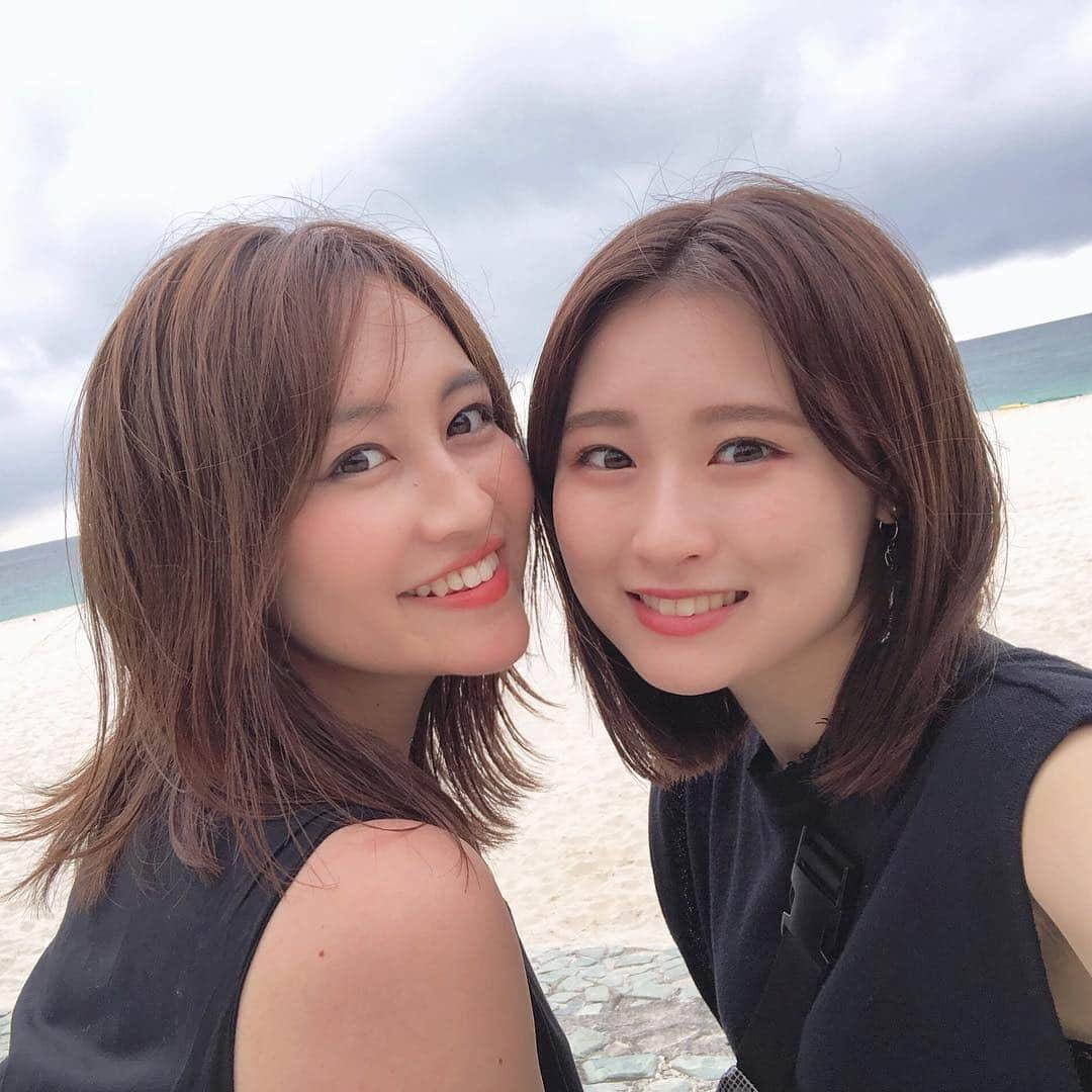 左近鈴乃さんのインスタグラム写真 - (左近鈴乃Instagram)「. 旅の相棒ちゃん👭❤︎ 上から下まで一緒すぎて 靴まで2人とも黄色でわらった😂 . #すずちは#白浜#travel」6月26日 23時52分 - suzuno_sakon