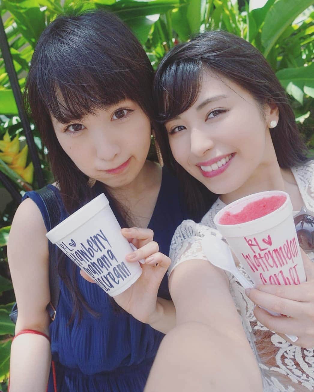 のインスタグラム：「ハワイにある #高橋果実店 のアイスクリームとシャーベット🍌🍓🍉 とおおおおっても美味しい上に量がたべきれないくらいたっぷり！！！ * 色々なフルーツフレーバーのアイスクリームやシャーベットが売ってる小さなお店！ たくさんあって迷っちゃった……… * * #HenrysPlace #アイスクリーム #シャーベット #icecream #SHERBET #lovehawaii #hawaiitrip #ハワイ大好き #instahawaii #ななまいささハワイロケ  #ホノルル #honolulu #ハワイ #Hawaii #ハワイ旅行 #hawaiistagram #Hawaiian #アロハ #Aloha#Japanese#idol#Japaneseidol#放課後プリンセス #小田桐奈々 #hawaiilife #舞花」