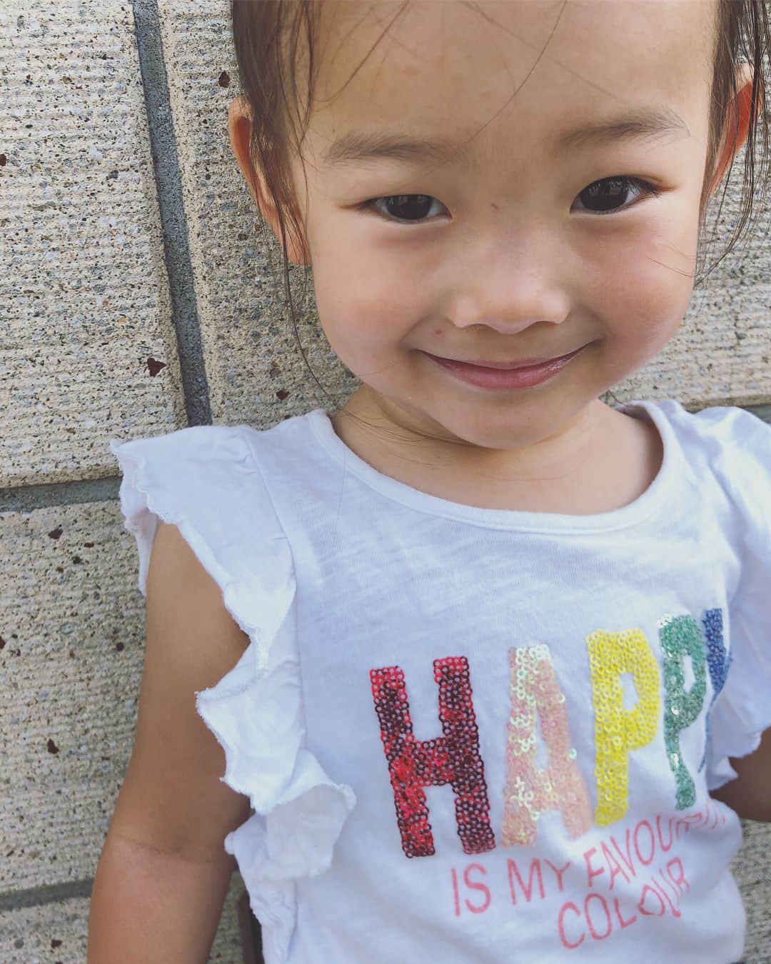 野尻美穂のインスタグラム：「ちょー好き#ちゃんゆな #姪っ子 #私の癒し #顔芸すごいの🤣」
