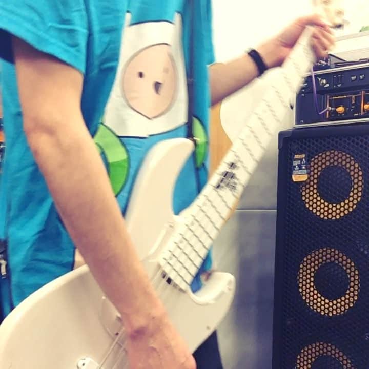 ハク のインスタグラム：「てすと3 #Romantic☆Trampoline #リハ」