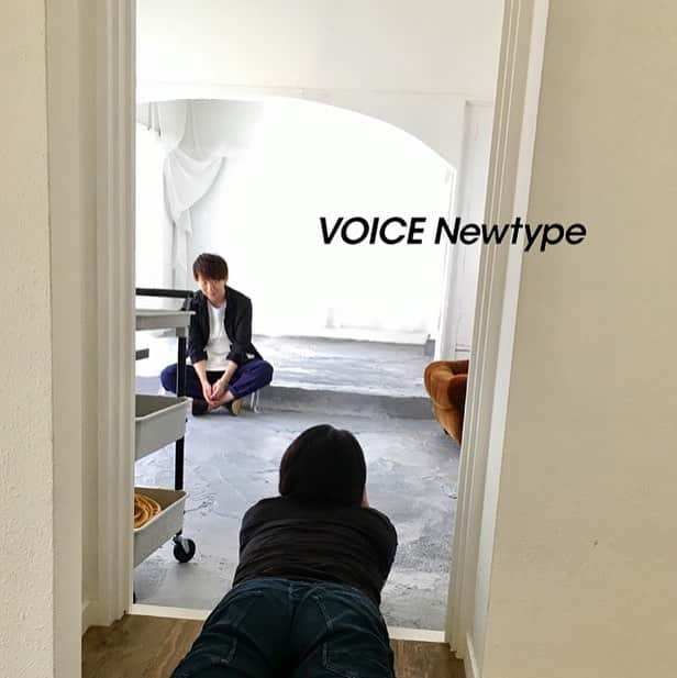 VOICE Newtypeさんのインスタグラム写真 - (VOICE NewtypeInstagram)「「ボイスニュータイプNo.068」発売中！ 木村良平さんメイキングショット😆💡」6月28日 22時49分 - voice_newtype