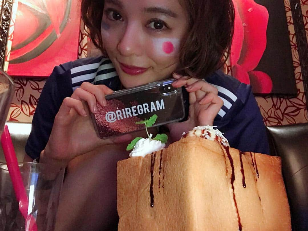 濱野りれさんのインスタグラム写真 - (濱野りれInstagram)「昨日の余韻〜🇯🇵✨ おはよん❤︎ . #ohayo#fifa#worldcup#fifa18#japan#worldcup2018#soccer#soccergirl#fifaworldcup#ワールドカップ#ワールドカップ2018」6月29日 12時24分 - riregram