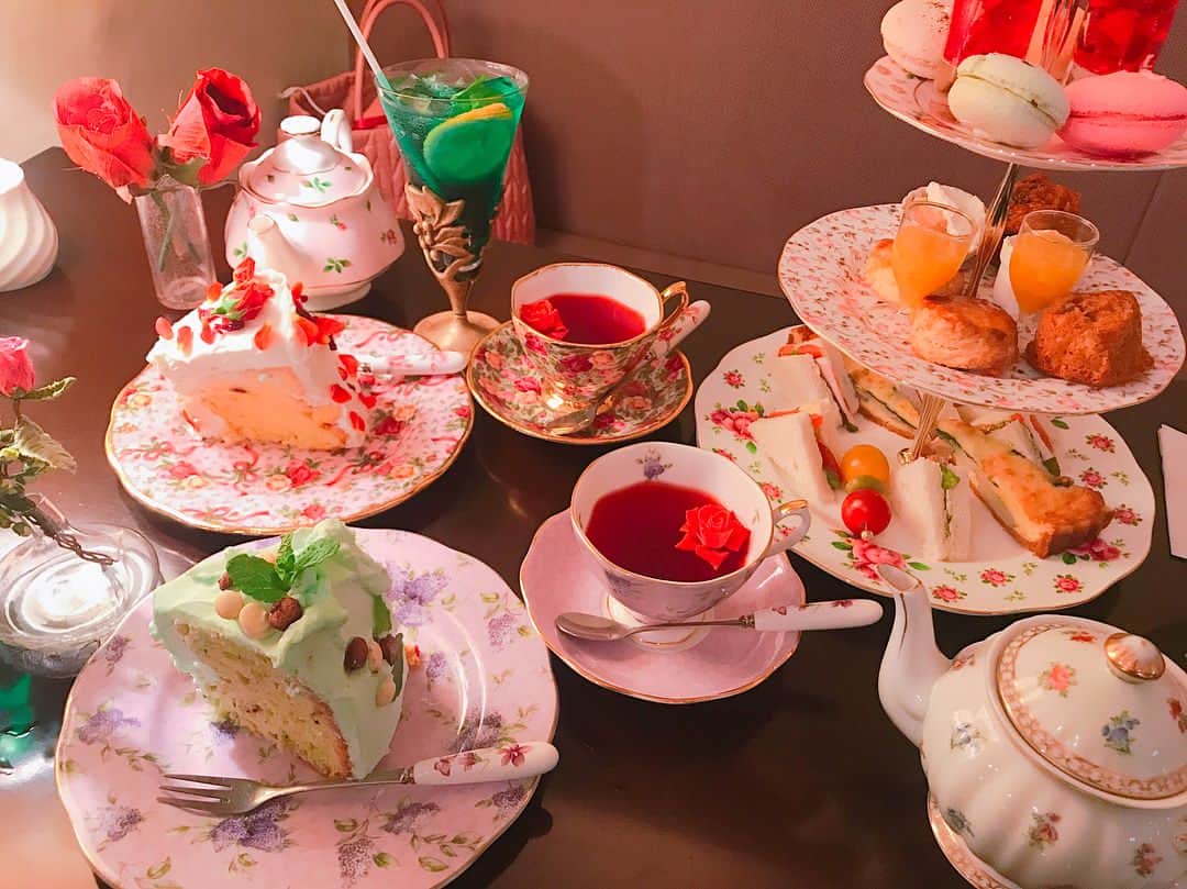 青木美沙子のグルメインスタ