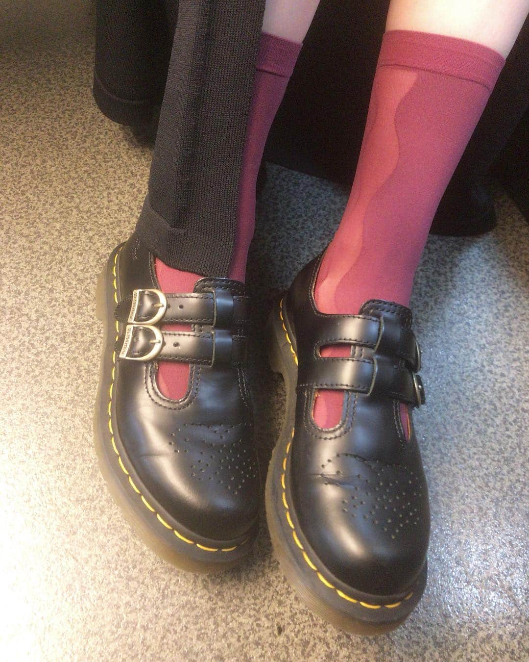 傳谷英里香さんのインスタグラム写真 - (傳谷英里香Instagram)「ここの靴下ホントに可愛い.❤︎」6月29日 21時20分 - erika_denya