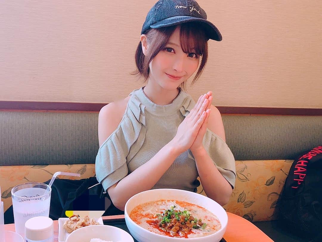 桃乃木かなさんのインスタグラム写真 - (桃乃木かなInstagram)「お昼ご飯🐷🍴 (麺はマネージャーさんが食べました😎) #デニーズ」6月29日 14時15分 - kana_momonogi