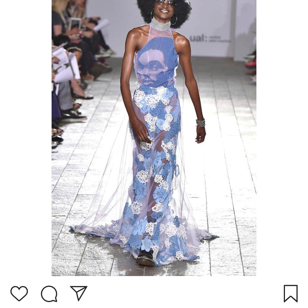 タンディ・ニュートンさんのインスタグラム写真 - (タンディ・ニュートンInstagram)「Congratulations @tolucoker 🌟⚡️💫🌟⚡️💫 #fashiondesigner “So, the unbelievable happened last night. All Praises to The Most High🙏🏽 I won THREE @itsplatform awards. The Vogue Talents Award, The Diesel Award and a new Award that Illy and Swatch announced on the night to partner on, to give me an opportunity of artistic residence in Shanghai and partner with me on creating a brand new art for coffee project.  What an incredible surprise! 😭  I cannot explain how grateful and humbled I am by this experience. To be recognised not just for my design, but now for my artwork is such a milestone for me.  Thank you Barbara and the entire ITS team. You truly planted a seed by sharing your platform with me.  When I created my collection, I had a vision for unheard voices, untold stories, and unlearning stigmas and representations of Blackness to be given a space and a platform. Thank you for planting the seeds for me to do this in Italy, and now the opportunity to take it globally. Thank you for caring about sustainability and bringing back art, craftsmanship, meaningful conversation and multidisciplinary practice into fashion. Thank you for letting me be an artist and story teller and not just a designer. Thank you for honouring my community. . Thank you to each and every one of the jurors for choosing me, for opening your ears, hearts and minds to receive my message and stories, and for believing and trusting in my vision.  Thank you  Barbara and the @itsplatform team @vogueitalia  And every single juror!!! To all the other incredible, talented and graceful finalists that I met, I’m so grateful to have met you all. There was so much incredible work and how amazing to share this experience with you all.  To all the incredible people I met who shared with me word of encouragement, support, advice and reassurance, thank you.  Like I said in one of my three speeches, my mother is FREAKING out and has already told half the neighbourhood. . Eternally grateful and excited for the future. I cannot wait to start creating with you all ❤️🙏🏽 ™@tolucoker “」6月29日 20時14分 - thandieandkay
