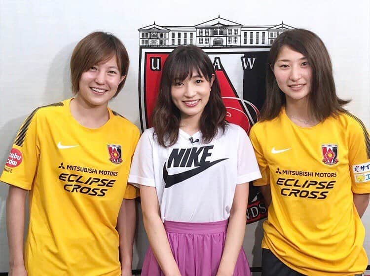 北川彩さんのインスタグラム写真 北川彩instagram レッズレディース北川選手 塩越選手に インタビューをさせていただきました 今夜23 30 ぜひご覧ください 時間の関係上 惜しくも放送に 入らなかった場面もありましてね ノーカットで見てほしかった