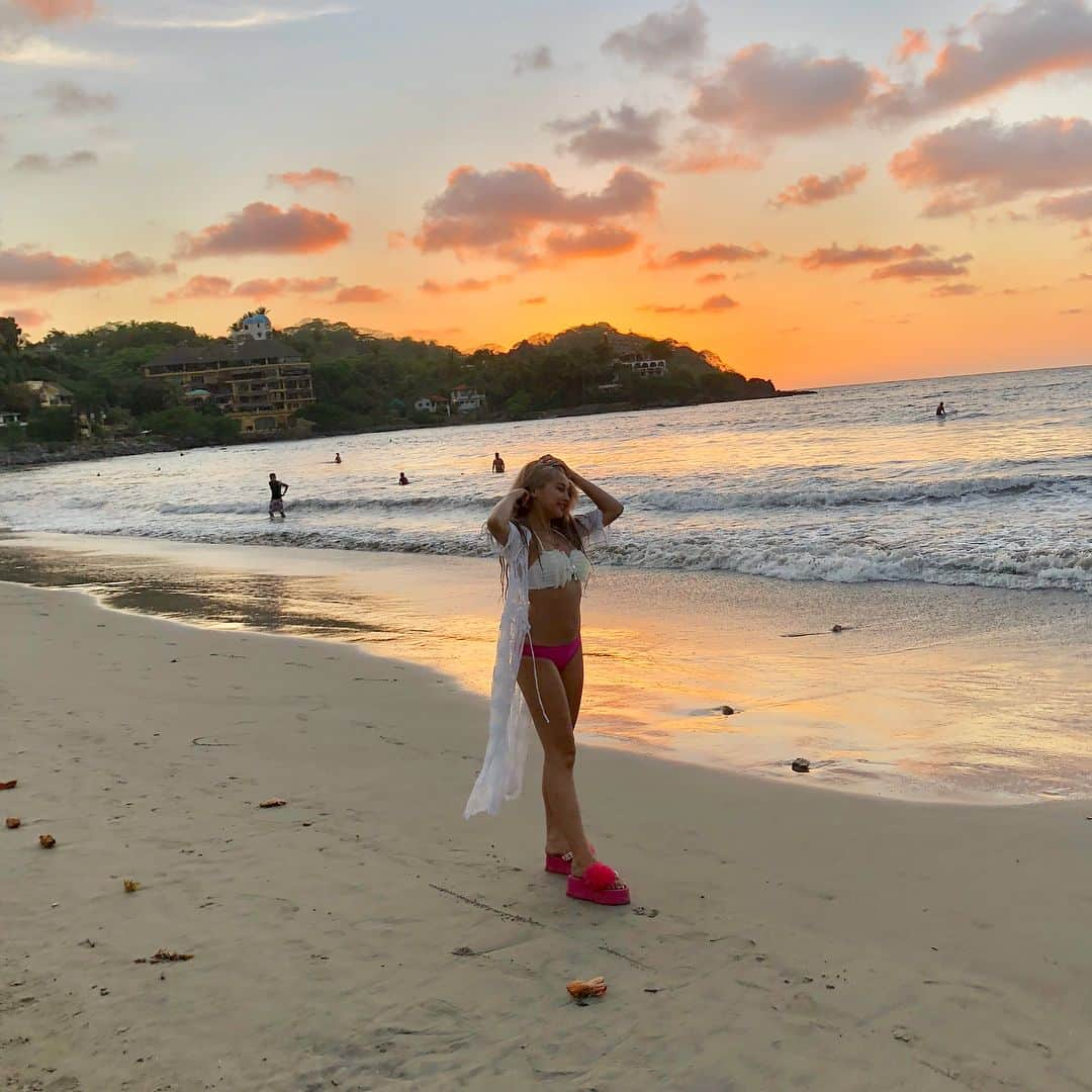 ゆきぽよさんのインスタグラム写真 - (ゆきぽよInstagram)「Everyday summer vacation🌞🌴🌺🐠 #sayulita #mexico  #ギャル #夏 #summer」6月30日 10時03分 - poyo_ngy